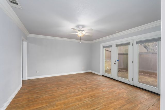 5624 Oak View Drive, Fort Worth, TX 76112