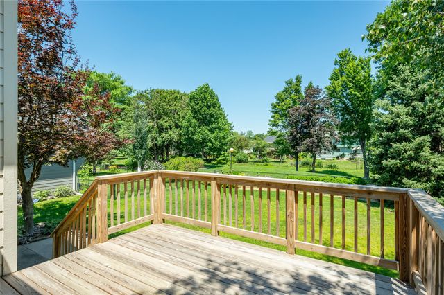 5935 Ashland Place, Johnston, IA 50131