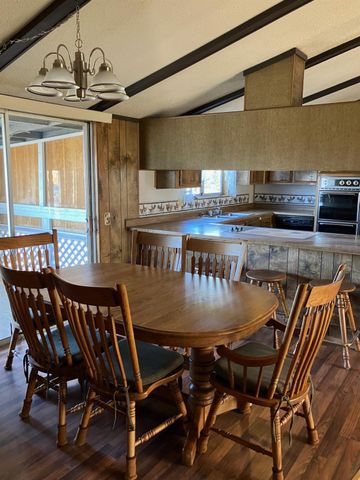 9717 Alamo, La Grange, CA 95329