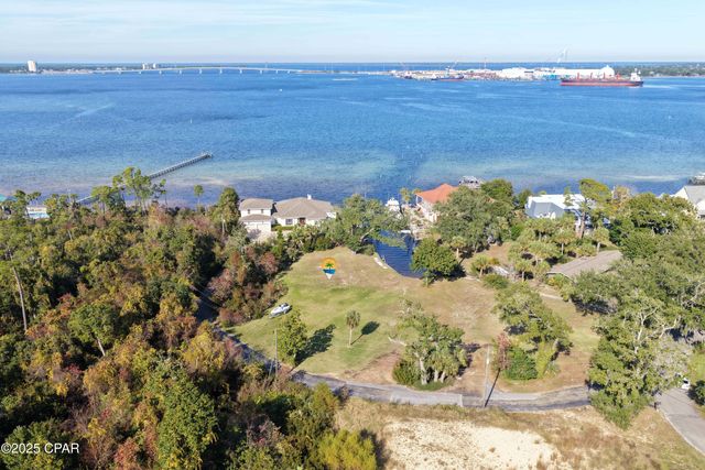 2327 Magnolia Drive, Panama City, FL 32408