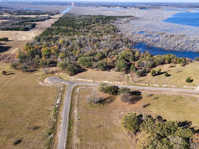 245 Shoreline Drive, Dodd City, TX 75438