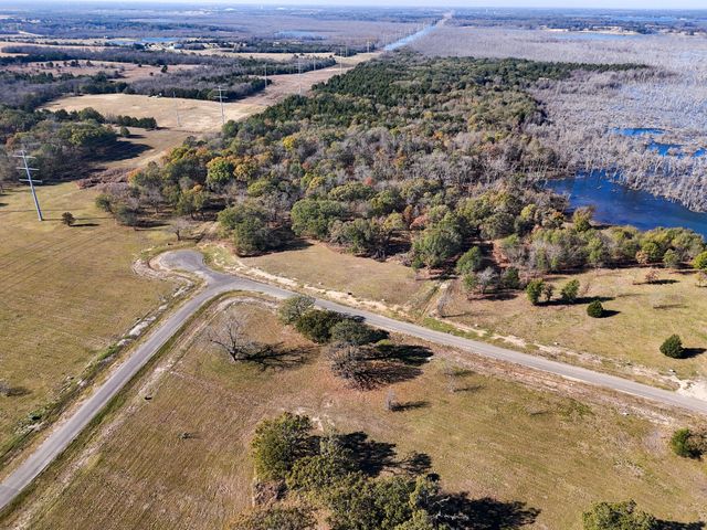 245 Shoreline Drive, Dodd City, TX 75438