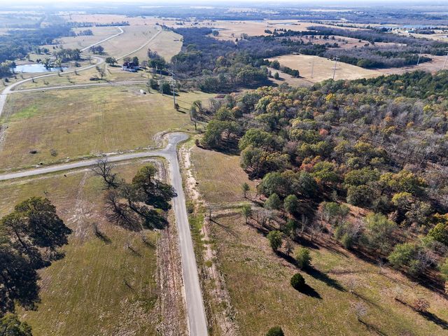 245 Shoreline Drive, Dodd City, TX 75438