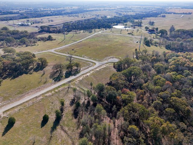 245 Shoreline Drive, Dodd City, TX 75438