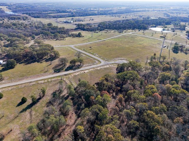 245 Shoreline Drive, Dodd City, TX 75438