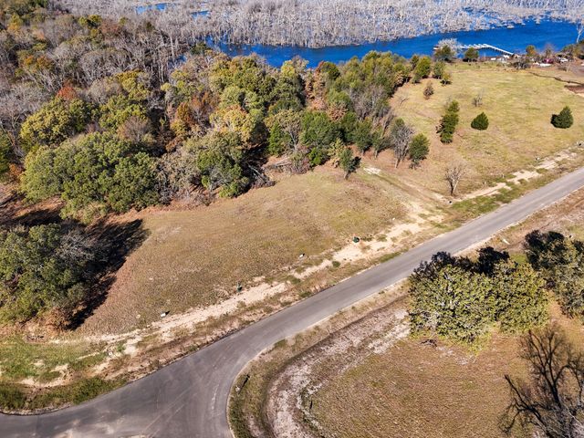 245 Shoreline Drive, Dodd City, TX 75438