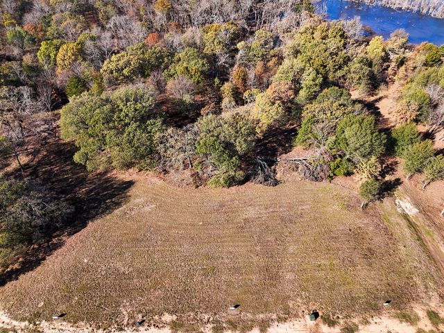 245 Shoreline Drive, Dodd City, TX 75438