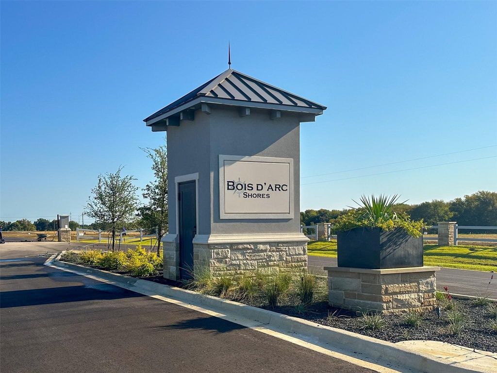 245 Shoreline Drive, Dodd City, TX 75438