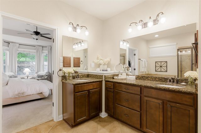 214 Bellagio DR, Lakeway, TX 78734