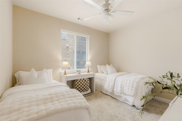 214 Bellagio DR, Lakeway, TX 78734