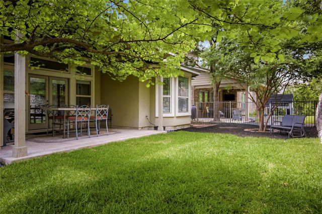 214 Bellagio DR, Lakeway, TX 78734
