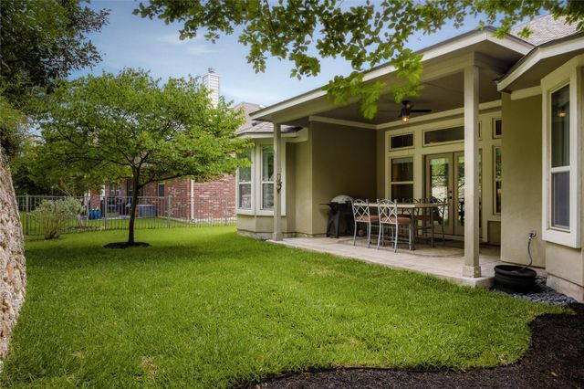 214 Bellagio DR, Lakeway, TX 78734