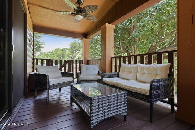 100 Maplecrest Way, Sneads Ferry, NC 28460