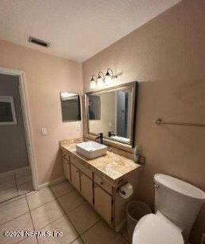 1655 THE GREENS Way 2225, Jacksonville Beach, FL 32250