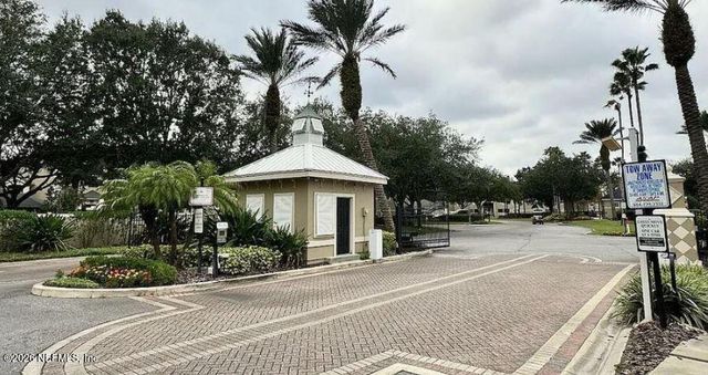 1655 THE GREENS Way 2225, Jacksonville Beach, FL 32250