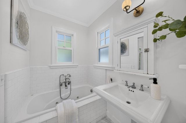 105 Loma Alta Avenue, Los Gatos, CA 95030