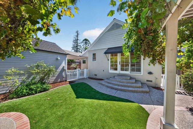 105 Loma Alta Avenue, Los Gatos, CA 95030