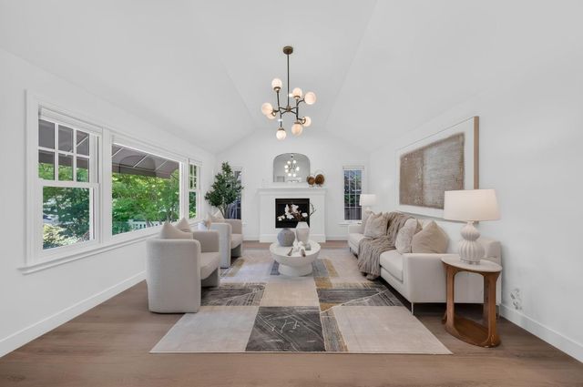 105 Loma Alta Avenue, Los Gatos, CA 95030