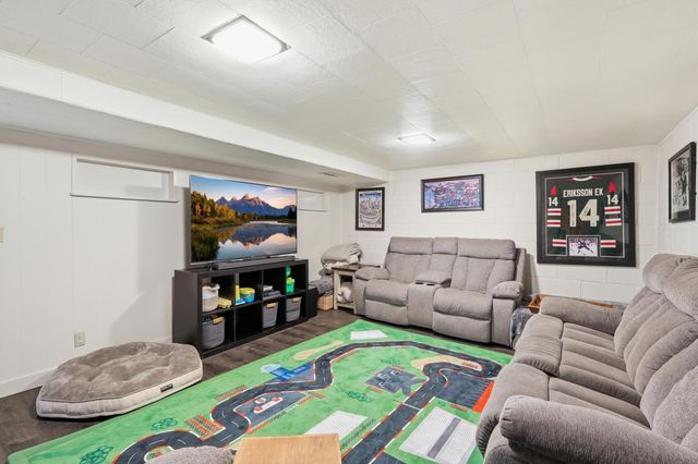 4312 W 109th Street, Bloomington, MN 55437