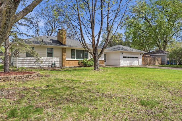 4312 W 109th Street, Bloomington, MN 55437