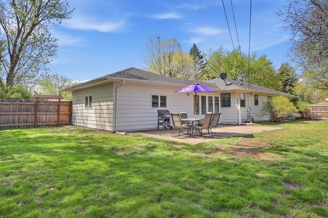 4312 W 109th Street, Bloomington, MN 55437