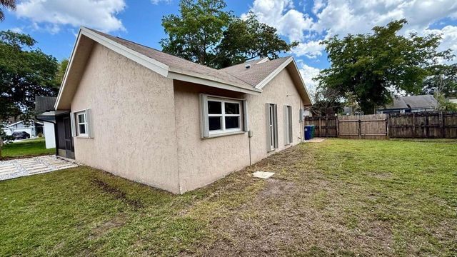 7321 NW 38th Court, Coral Springs, FL 33065