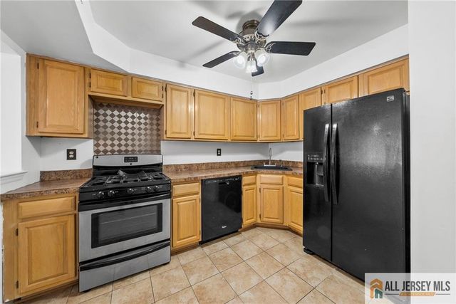 2803 Jesse Way 2803, Piscataway, NJ 08854