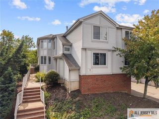 2803 Jesse Way 2803, Piscataway, NJ 08854