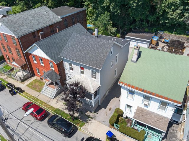 54 Gifford Avenue, Poughkeepsie, NY 12601