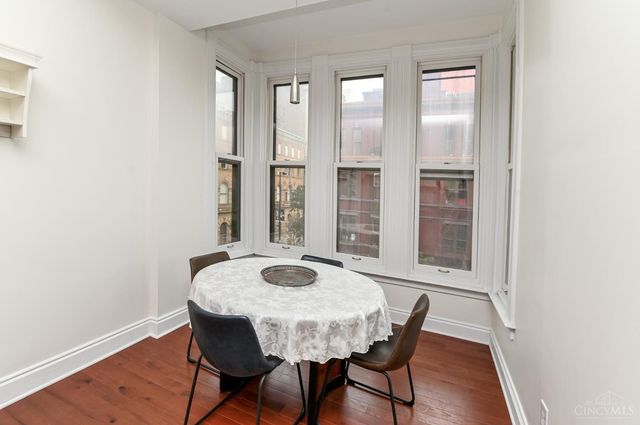 104 W Ninth Street, Cincinnati, OH 45202