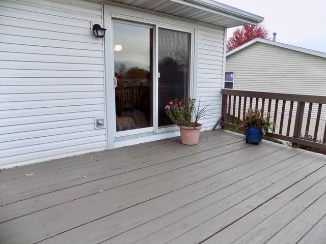 828 Diamond Ridge Lane NW, Rochester, MN 55901