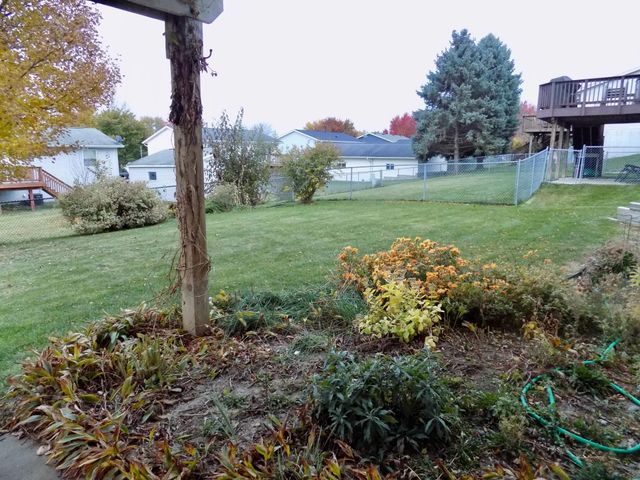 828 Diamond Ridge Lane NW, Rochester, MN 55901