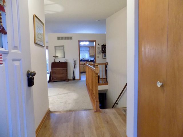 828 Diamond Ridge Lane NW, Rochester, MN 55901