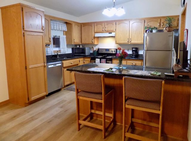 828 Diamond Ridge Lane NW, Rochester, MN 55901