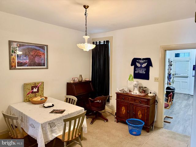 1015 S QUEEN ST, York, PA 17403