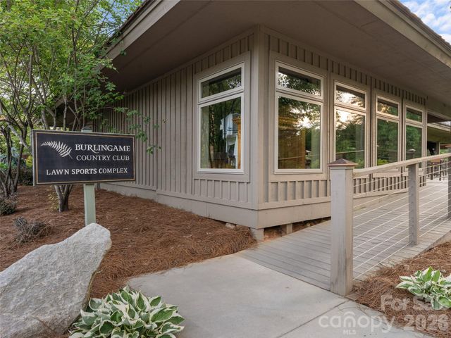 144 Racquet Club Villas Drive, Sapphire, NC 28774