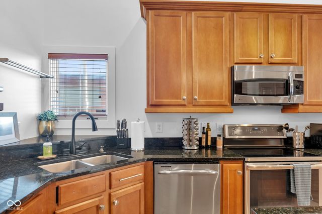 304 N College Avenue APT A, Indianapolis, IN 46202