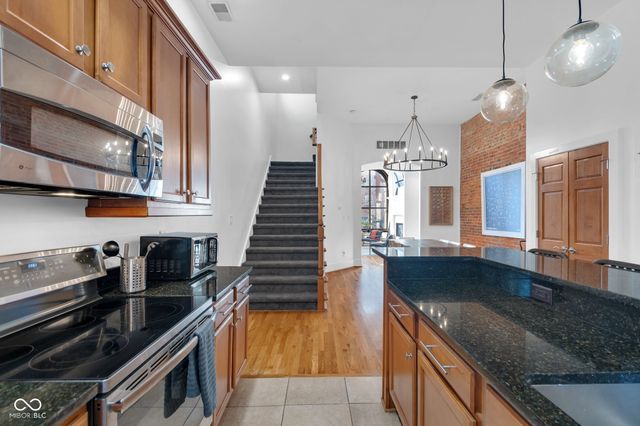 304 N College Avenue APT A, Indianapolis, IN 46202