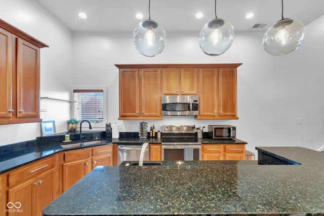 304 N College Avenue APT A, Indianapolis, IN 46202