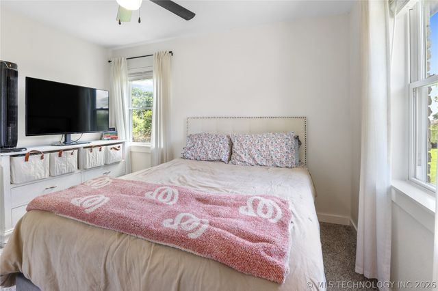 100 W Linda Street, Sapulpa, OK 74066