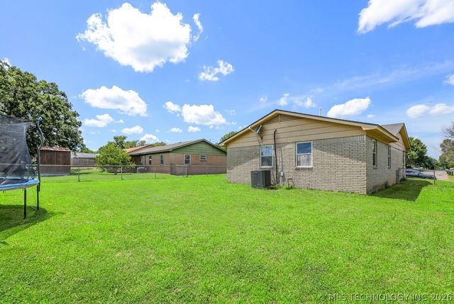 100 W Linda Street, Sapulpa, OK 74066