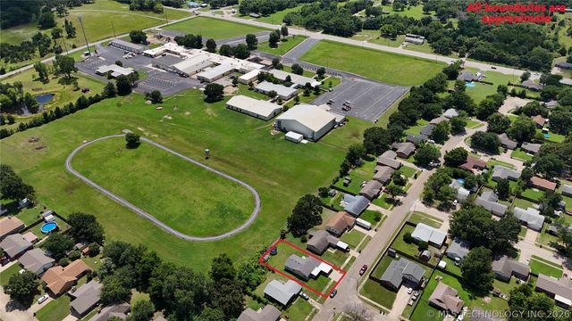 100 W Linda Street, Sapulpa, OK 74066