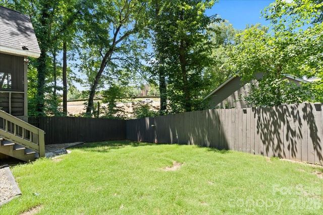 100 Diamond Drive, Mooresville, NC 28117