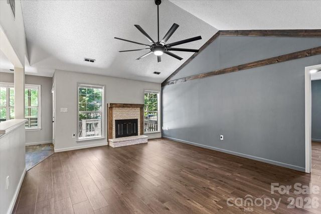 100 Diamond Drive, Mooresville, NC 28117