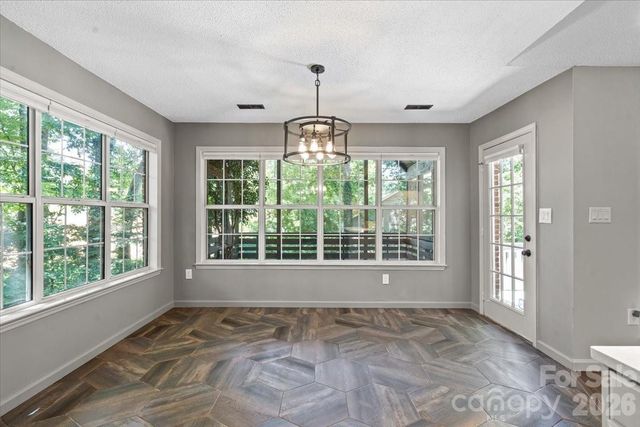 100 Diamond Drive, Mooresville, NC 28117