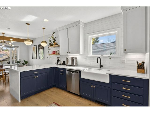 3734 Se REX St, Portland, OR 97202