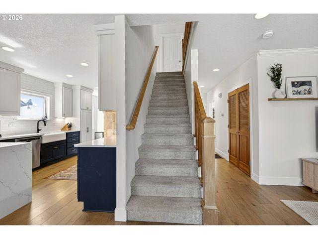 3734 Se REX St, Portland, OR 97202