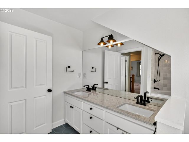 3734 Se REX St, Portland, OR 97202