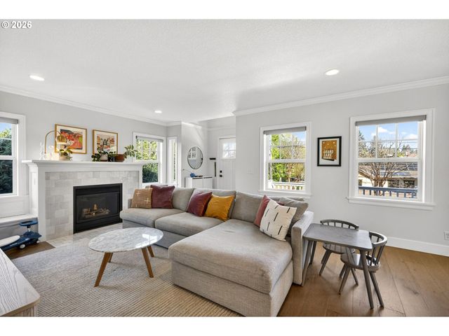 3734 Se REX St, Portland, OR 97202