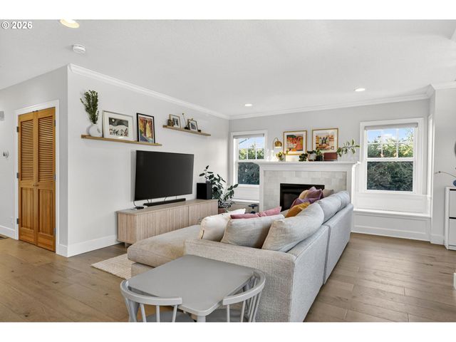 3734 Se REX St, Portland, OR 97202